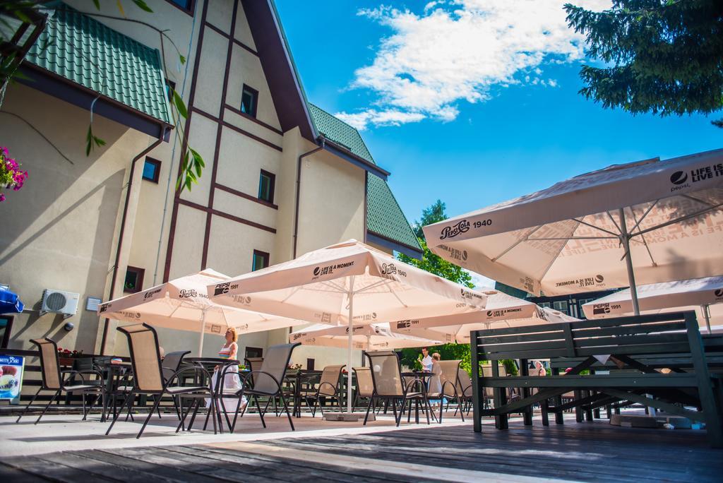Hotel Marami Sinaia Exterior foto