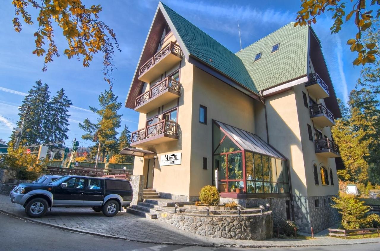 Hotel Marami Sinaia Exterior foto